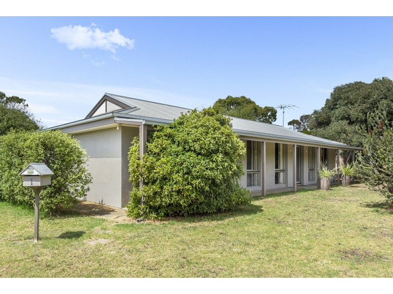 1 Ward Street, St Leonards VIC 3223