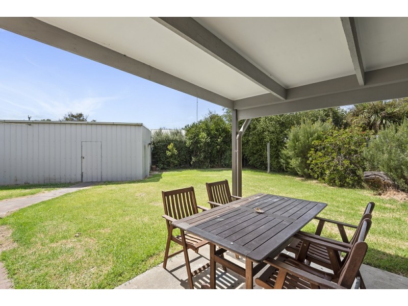 1 Ward Street, St Leonards VIC 3223