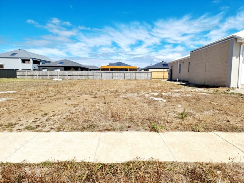 14 Monahan Drive, St Leonards VIC 3223