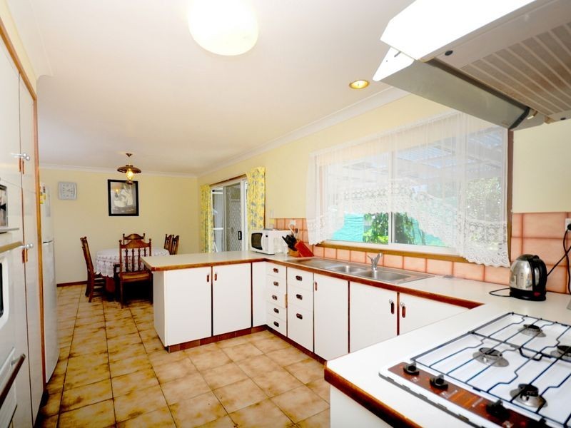 11 Paton Street, St Leonards VIC 3223
