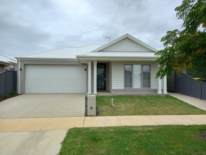 17 Jules Street, St Leonards VIC 3223