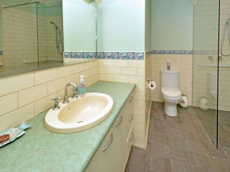 17 Henty Road, St Leonards VIC 3223