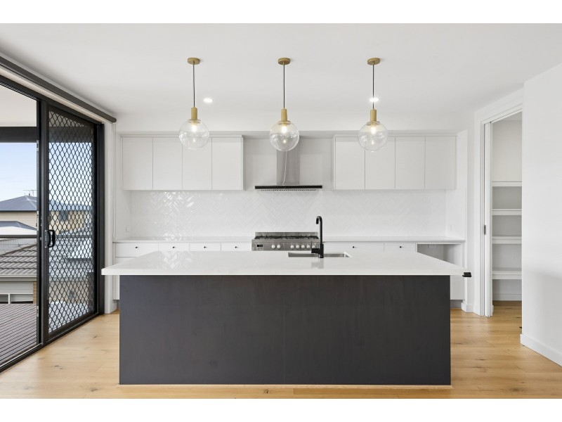 44 Majestic Way, St Leonards VIC 3223