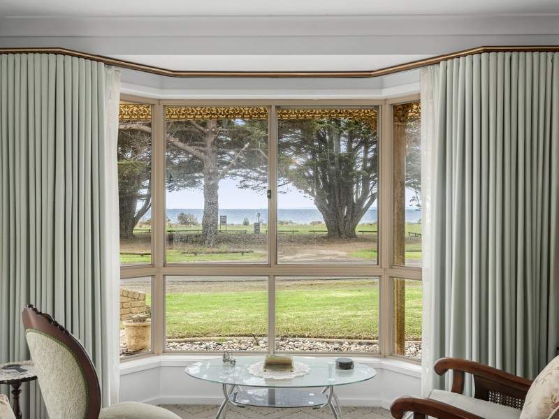 66 Bluff Road, St Leonards VIC 3223