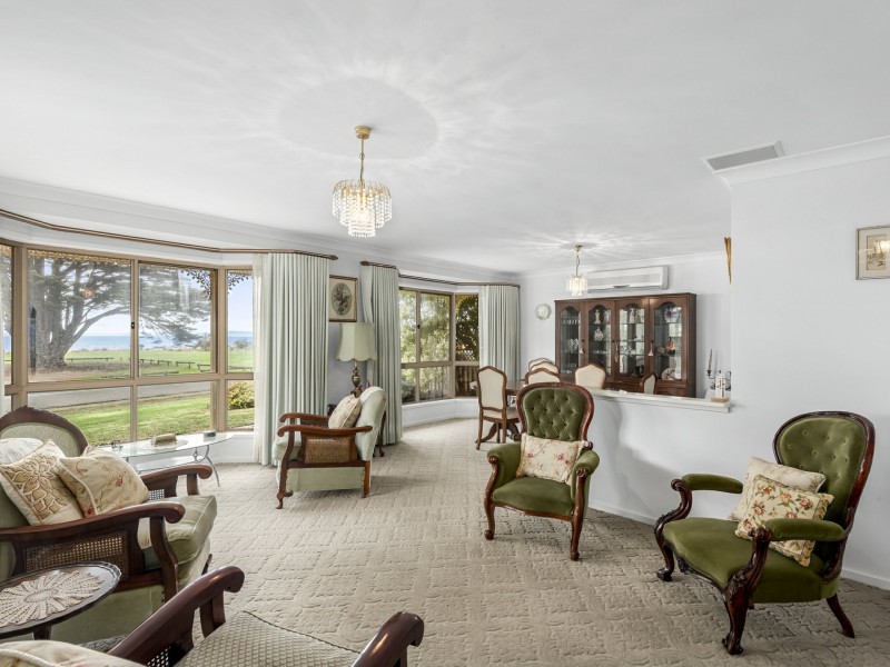 66 Bluff Road, St Leonards VIC 3223