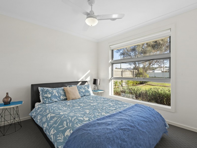 2/437 Ibbotson Street, St Leonards VIC 3223