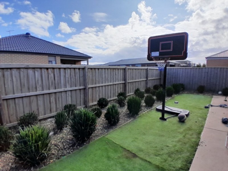 49 Majestic Way, St Leonards VIC 3223