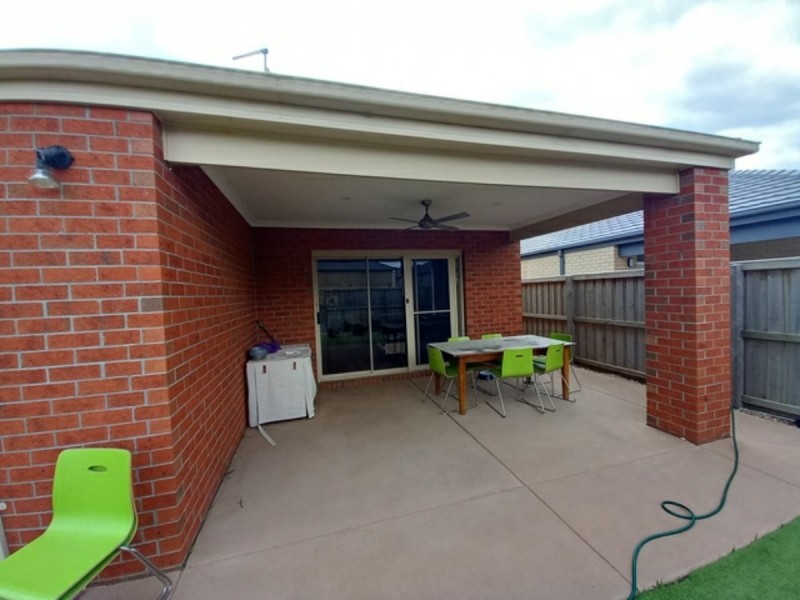 49 Majestic Way, St Leonards VIC 3223