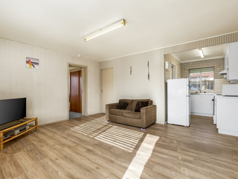 Unit 1/42 Dudley Parade, St Leonards VIC 3223