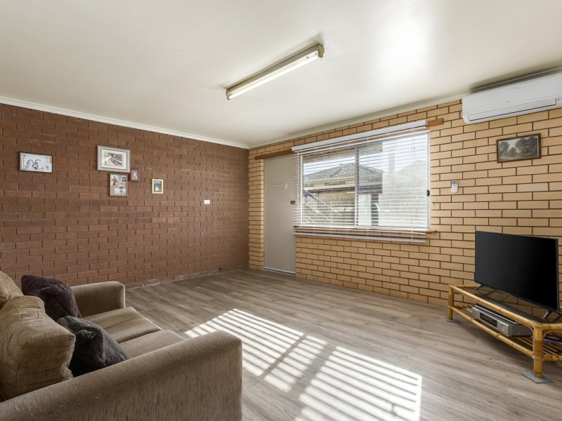 Unit 1/42 Dudley Parade, St Leonards VIC 3223