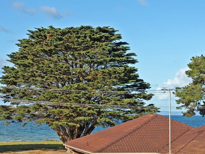 1/27 Bayside Avenue, St Leonards VIC 3223