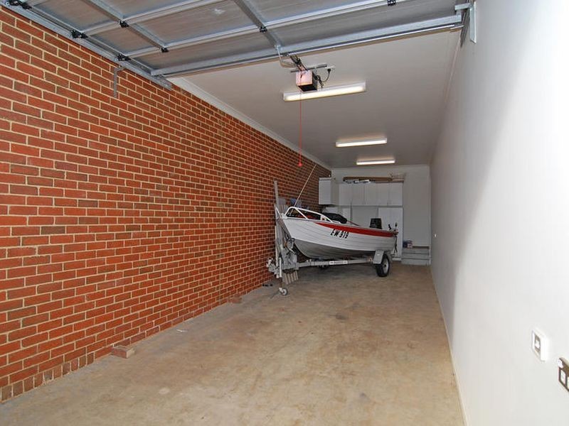 1/27 Bayside Avenue, St Leonards VIC 3223