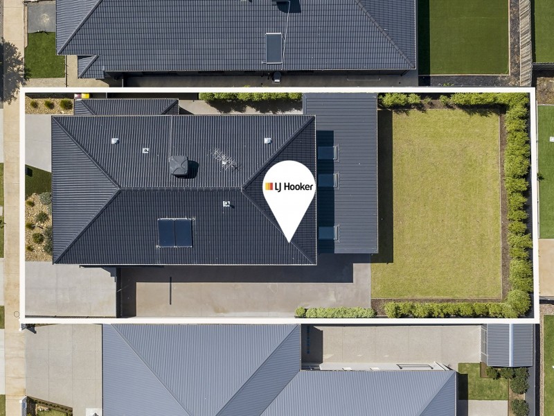 8 Port Deakin Street, St Leonards VIC 3223