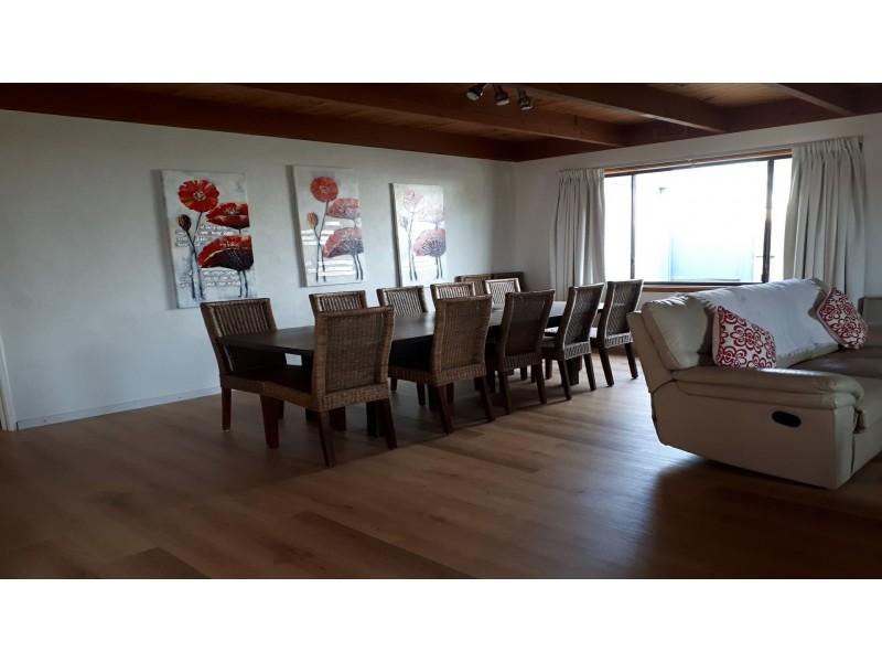 5 First Avenue, St Leonards VIC 3223