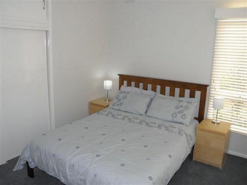 12 Gilbert Street, St Leonards VIC 3223