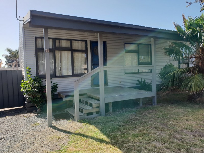 35 Bayside Avenue, St Leonards VIC 3223