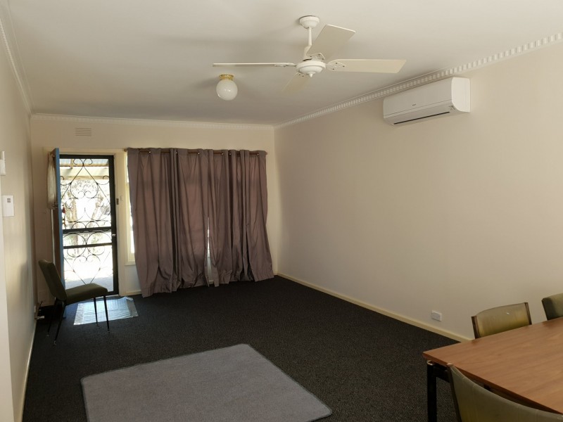 35 Bayside Avenue, St Leonards VIC 3223