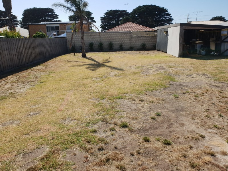 35 Bayside Avenue, St Leonards VIC 3223