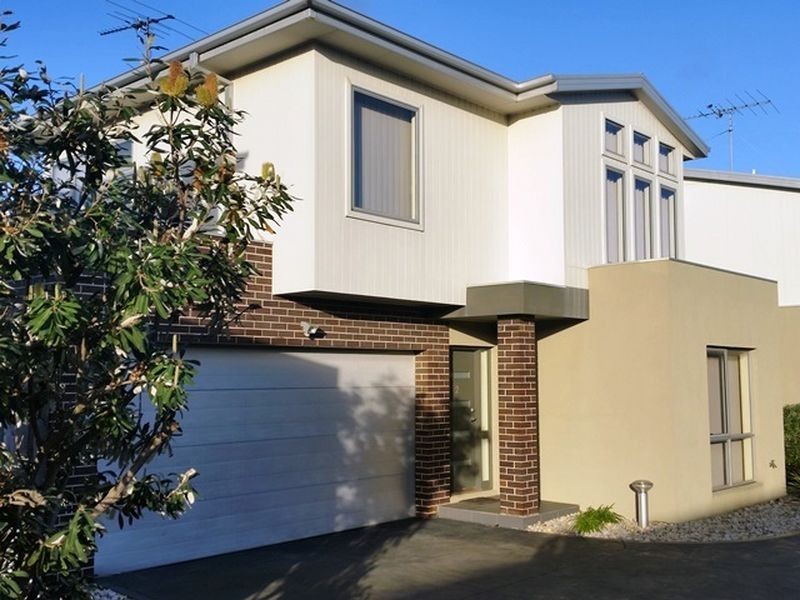 2/1353 Murradoc Road, St Leonards VIC 3223