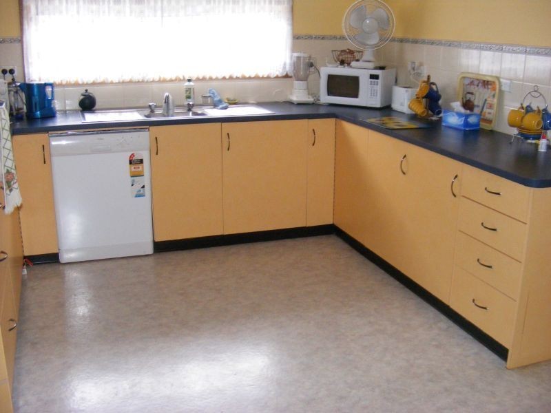 12 Wattlehill Grove, St Leonards VIC 3223