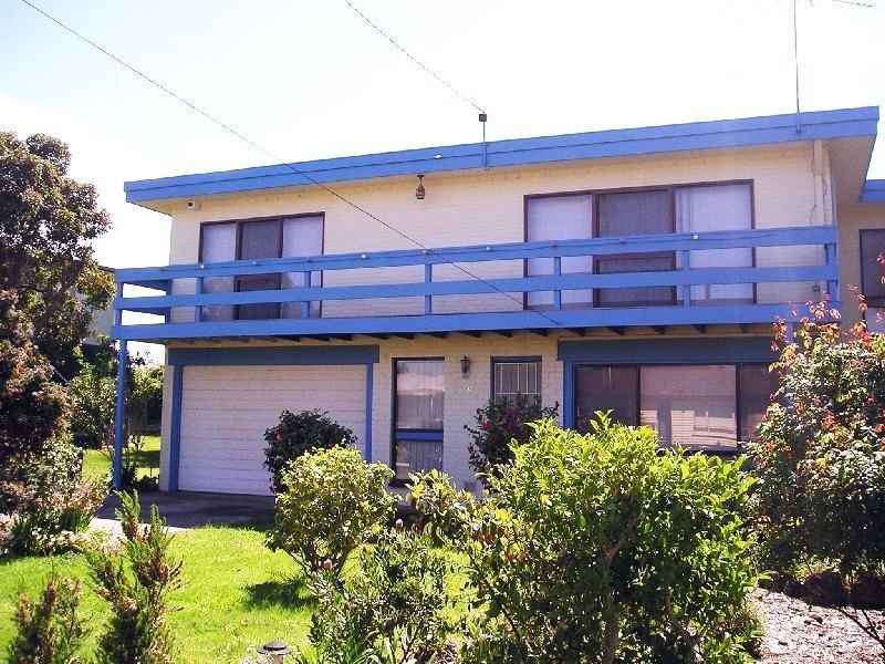 9 Rhonda Avenue, St Leonards VIC 3223