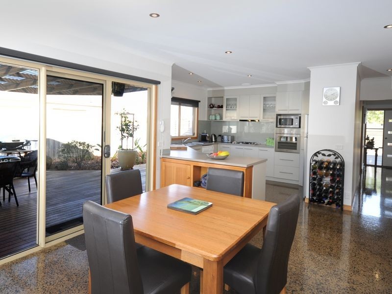46 Gilbert Street, St Leonards VIC 3223