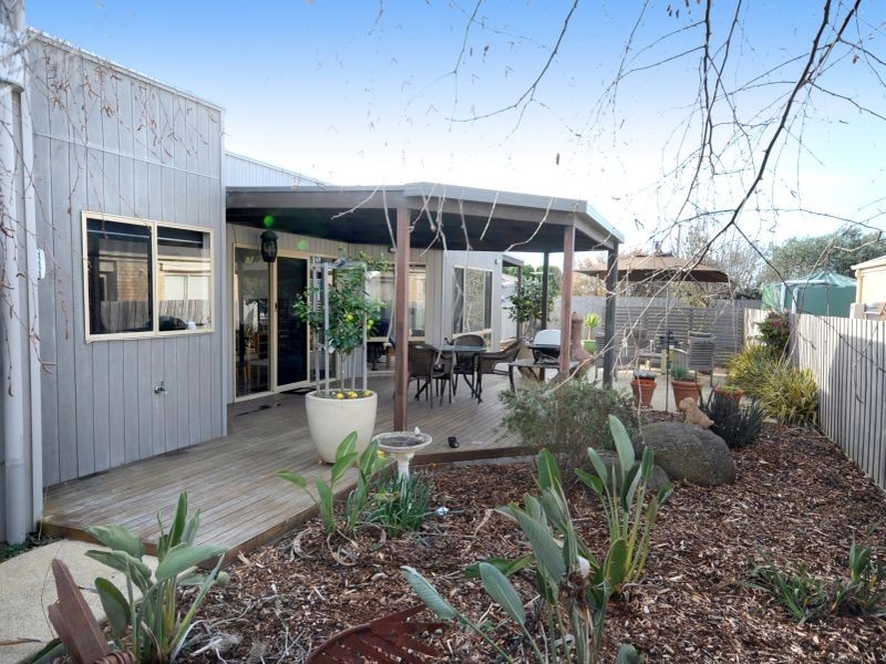 46 Gilbert Street, St Leonards VIC 3223