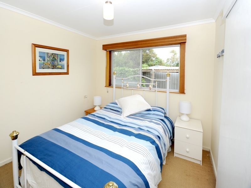 12 Sylvester Avenue, St Leonards VIC 3223