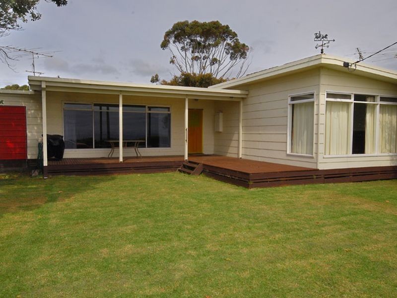 121 The Esplanade, Portarlington VIC 3223