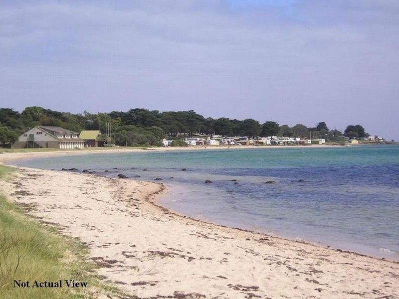 21 Whiting Avenue, Indented Head VIC 3223