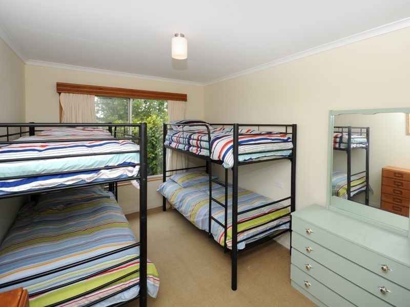 12 Sylvester Avenue, St Leonards VIC 3223