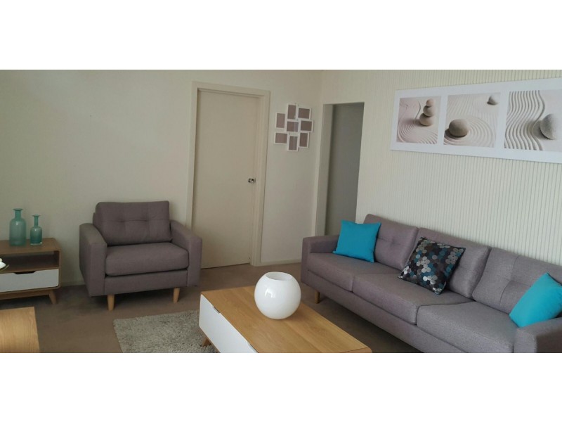 Unit 2/1344 Murradoc Road, St Leonards VIC 3223