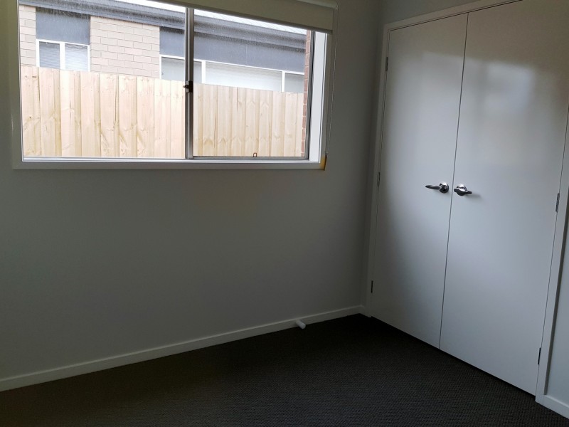 12 Pardolote Crescent, St Leonards VIC 3223