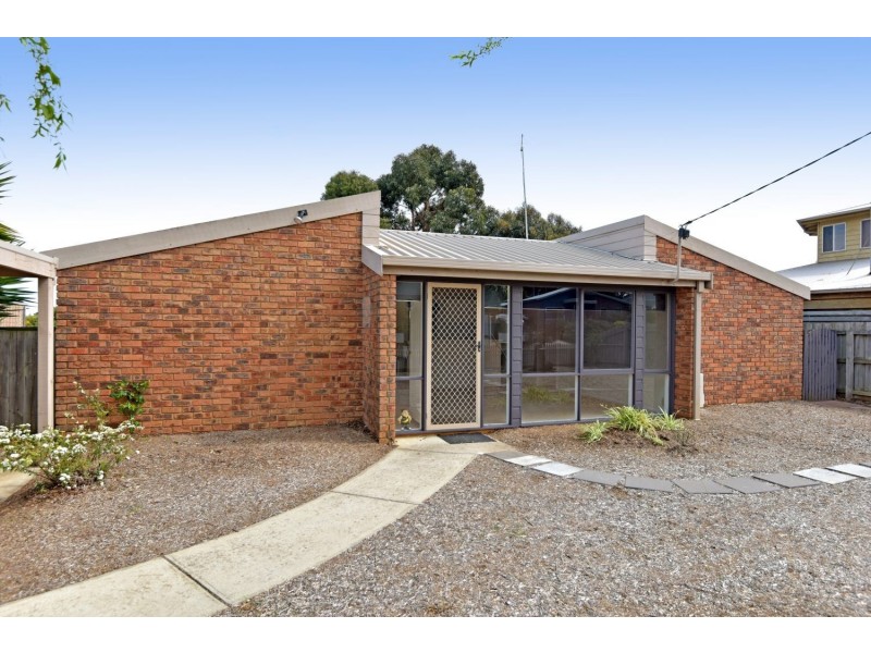 31 Wattlehill Grove, St Leonards VIC 3223