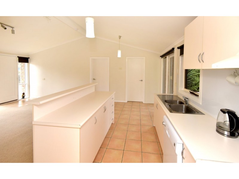 31 Wattlehill Grove, St Leonards VIC 3223