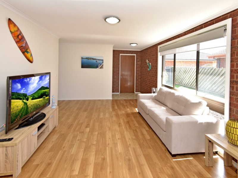 Unit 2/1318 Murradoc Road, St Leonards VIC 3223