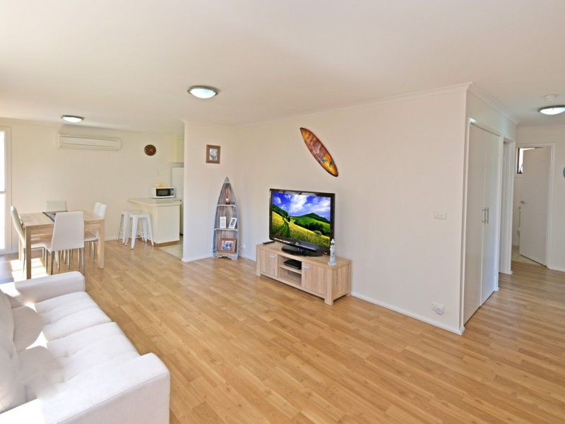 Unit 2/1318 Murradoc Road, St Leonards VIC 3223