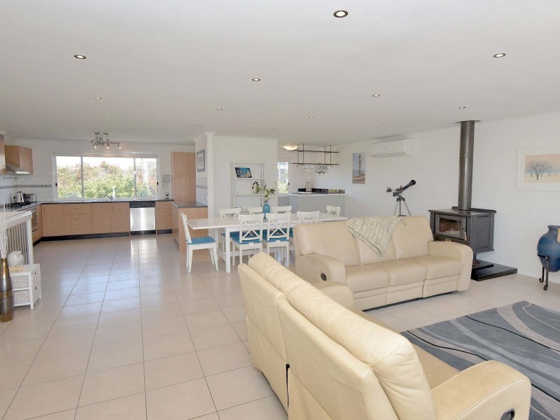 27 Seaforth Drive, Portarlington VIC 3223