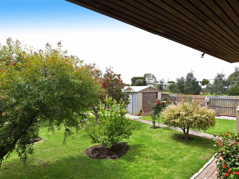 68 Harvey Road, St Leonards VIC 3223