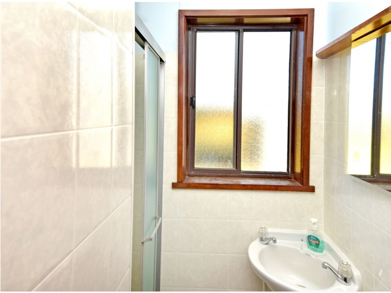 66 Lake View Crescent, St Leonards VIC 3223