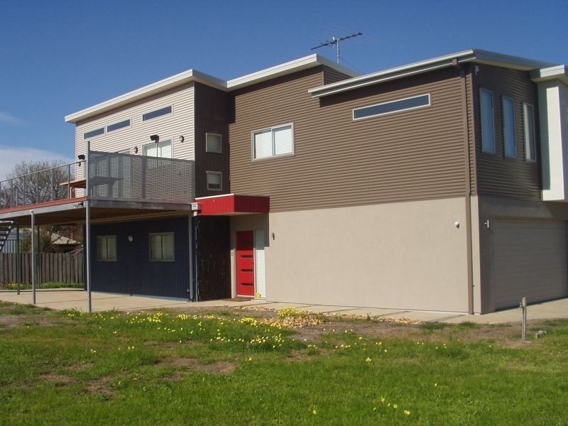 16 Yacht Court, Indented Head VIC 3223