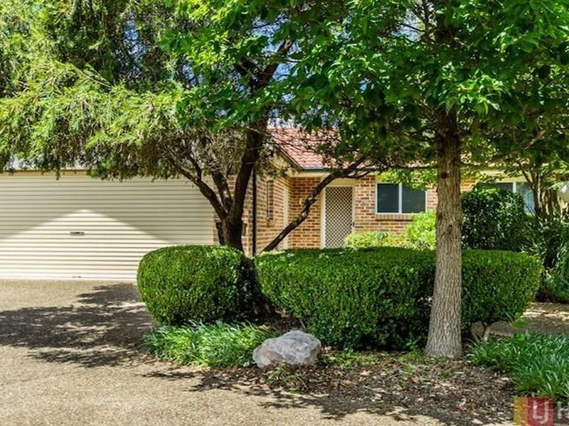 72 John Tebbutt Place, Richmond NSW 2753
