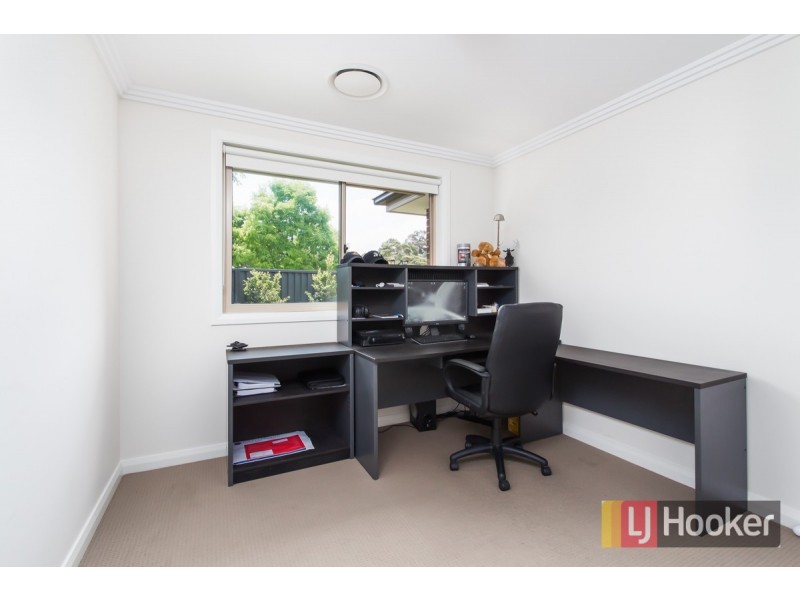 2/9 William Street, Richmond NSW 2753
