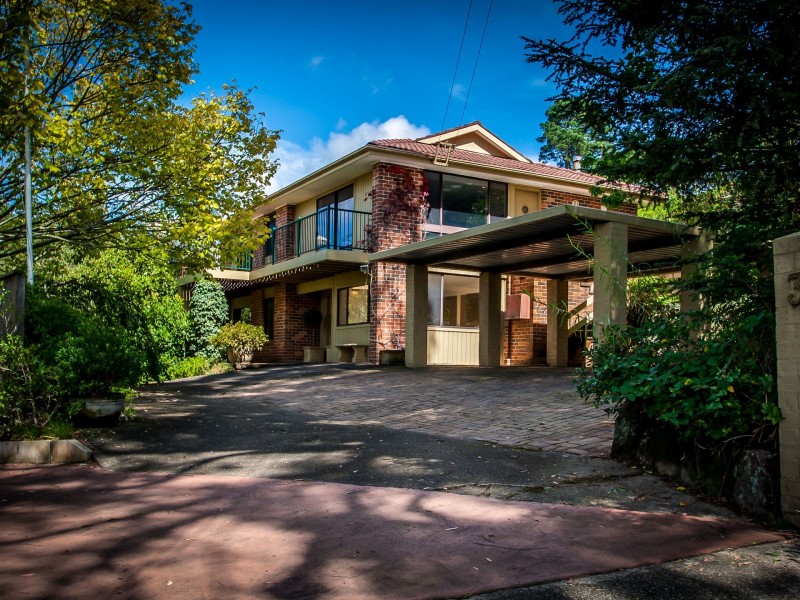 39 Warks Hill Road, Kurrajong Heights NSW 2758