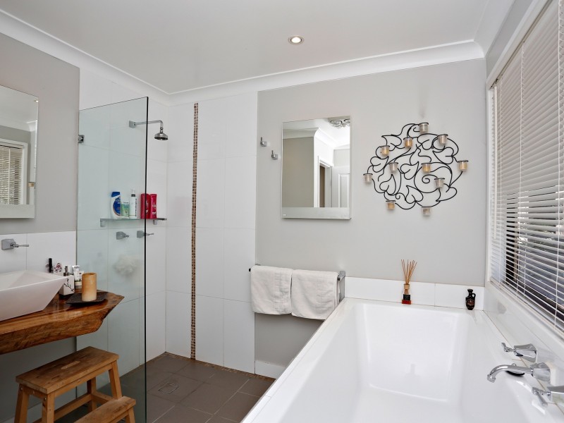 12 Currawong Crescent, Bowen Mountain NSW 2753