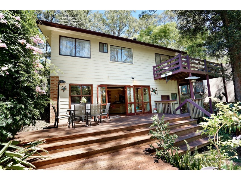 12 Currawong Crescent, Bowen Mountain NSW 2753