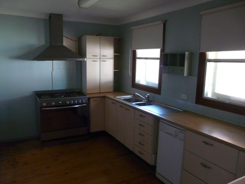 10 Valder Avenue, Hobartville NSW 2753