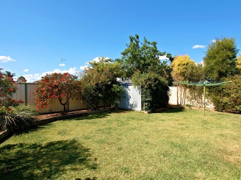 74 Porpoise Cres, Bligh Park NSW 2756