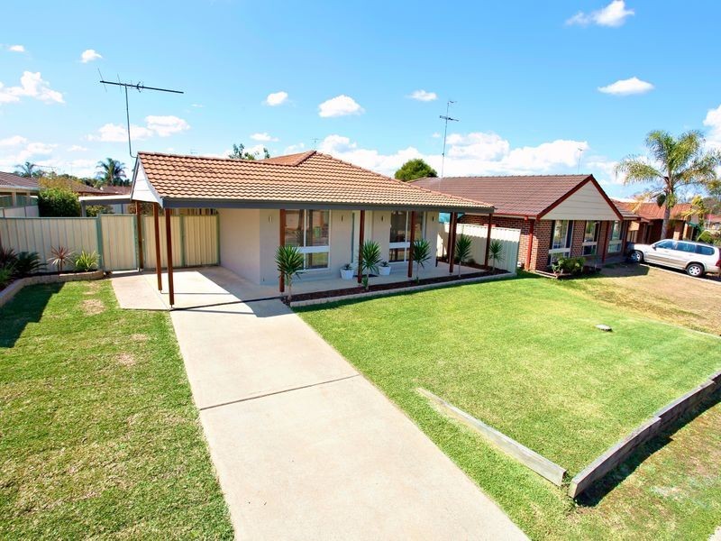 74 Porpoise Cres, Bligh Park NSW 2756