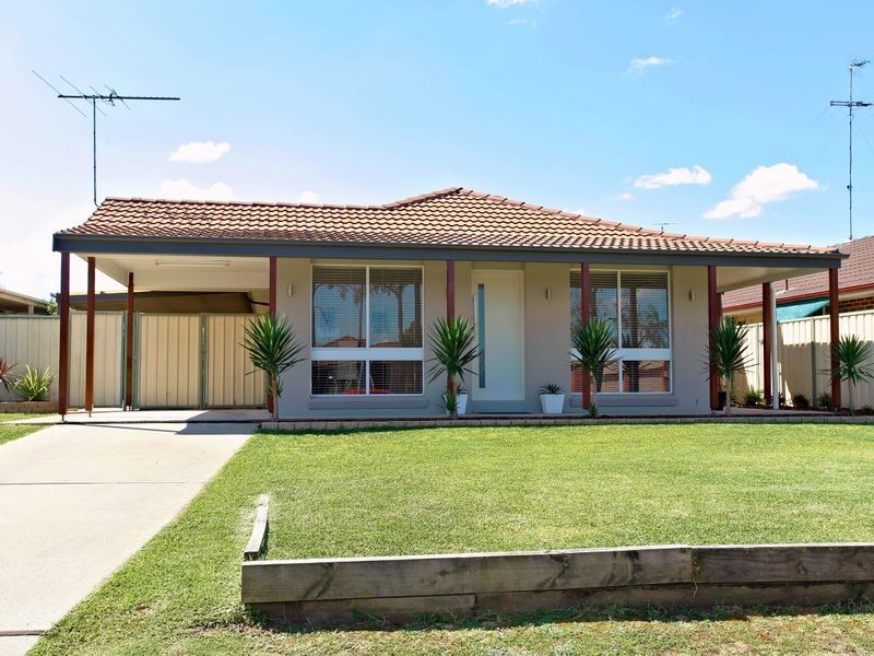 74 Porpoise Cres, Bligh Park NSW 2756